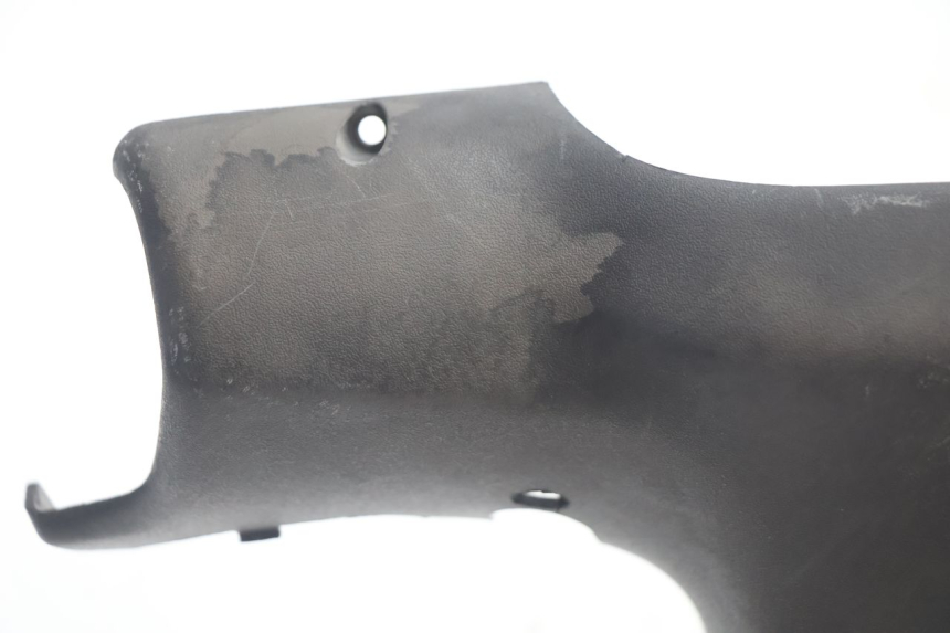 photo de OSŁONA TYLNEJ KIEROWNICY PEUGEOT TREKKER TKR 50 (2005 - 2014) - Szczegół części
