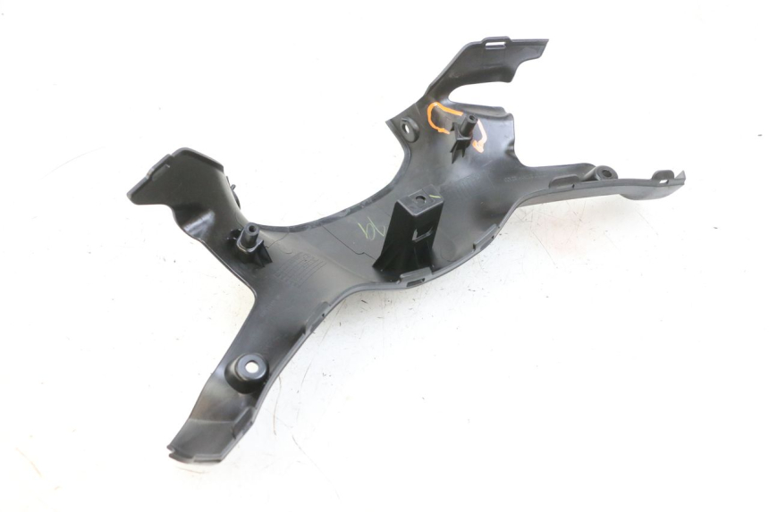 photo de OSŁONA TYLNEJ KIEROWNICY YAMAHA TRICITY 300 (2020 - 2024) - Punkty mocowania