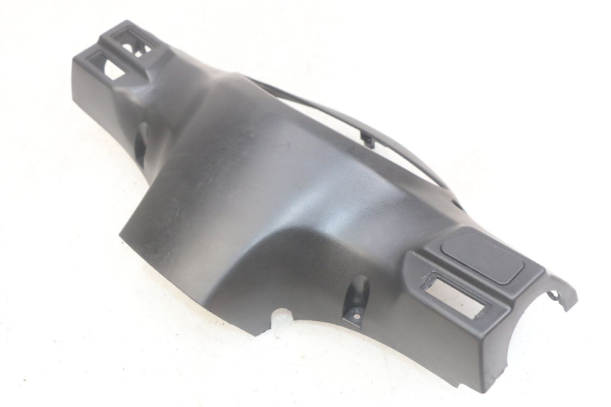 photo de OSŁONA TYLNEJ KIEROWNICY PEUGEOT TWEET 4T 50 (2018 - 2022) - Szczegół części