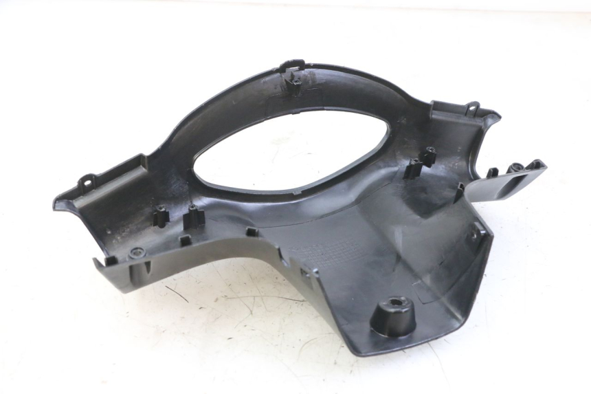 photo de OSŁONA TYLNEJ KIEROWNICY PEUGEOT V-CLIC VCLIC 50 (2007 - 2013) - Zoom stanu zużycia