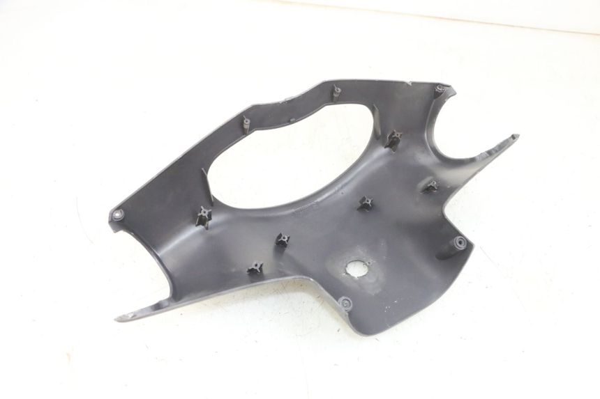 photo de OSŁONA TYLNEJ KIEROWNICY PEUGEOT VIVACITY 100 (1999 - 2008) - Inny kąt widzenia