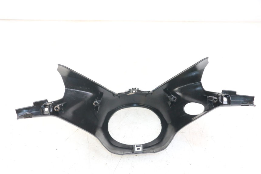 photo de OSŁONA KIEROWNICY TYLNA YAMAHA XMAX X-MAX ABS 125 (2017 - 2020) - Zoom stanu zużycia