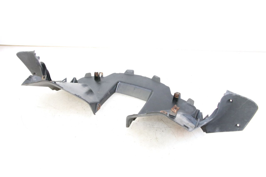 photo de OSŁONA TYLNEJ KIEROWNICY YAMAHA XMAX X-MAX 125 (2006 - 2009) - Zbliżenie techniczne