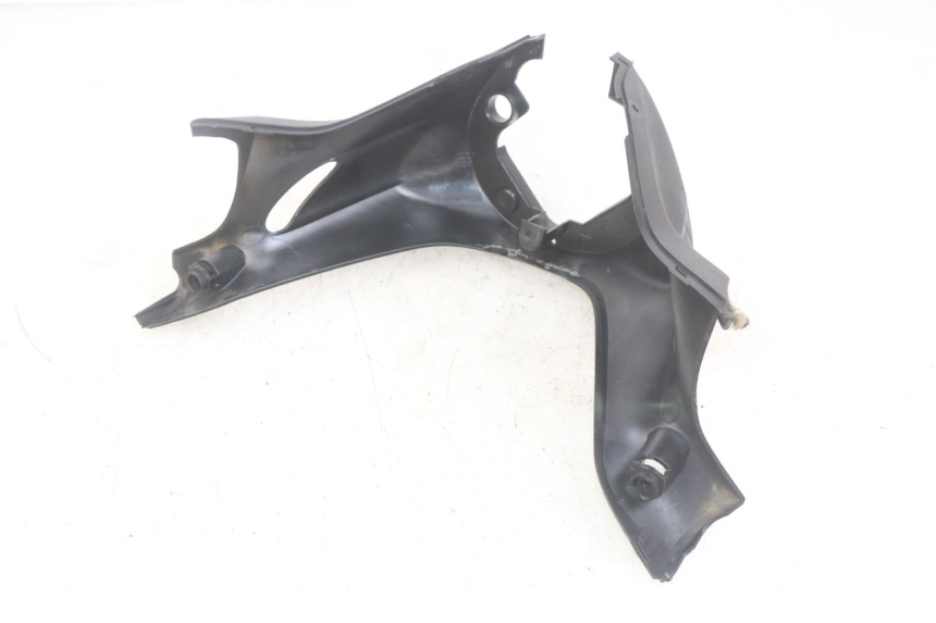 photo de OSŁONA TYLNEJ KIEROWNICY YAMAHA YP MAJESTY 400 (2004 - 2008) - Inny kąt widzenia