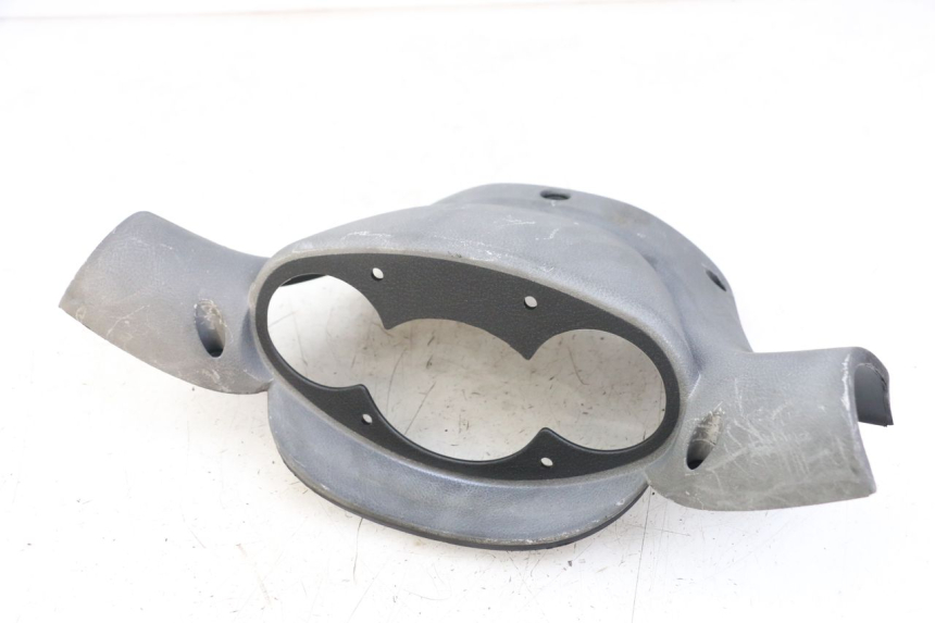 photo de OSŁONA KIEROWNICY TYLNA YAMAHA YP MAJESTY 125 (2002 - 2006) - Widok ogólny