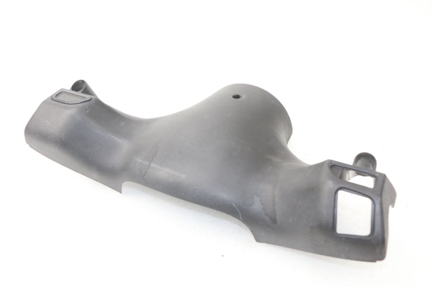 photo de OSŁONA KIEROWNICY TYLNA PIAGGIO ZIP 2T 50 (2009 - 2019) - Widok ogólny