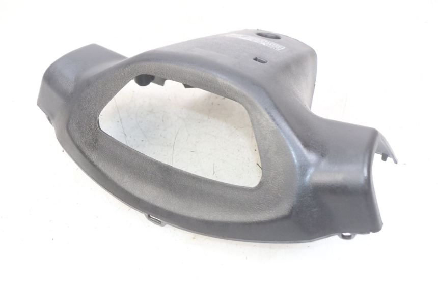 photo de OSŁONA TYLNEJ KIEROWNICY UNIVERSAL BIKE ZN50QT-11B 50 (2018 - 2021) - Inny kąt widzenia