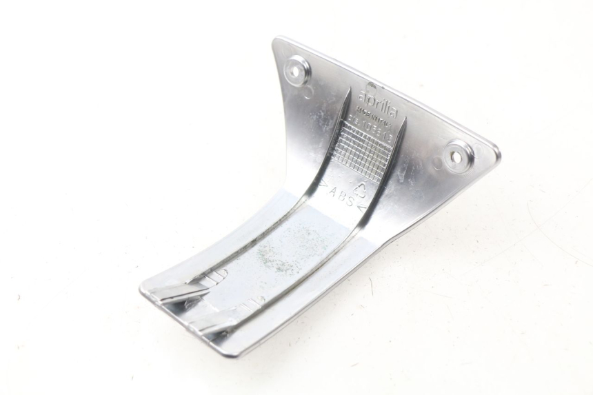 photo de OSŁONA KIEROWNICY APRILIA ATLANTIC 125 (2003 - 2009) - Zoom stanu zużycia