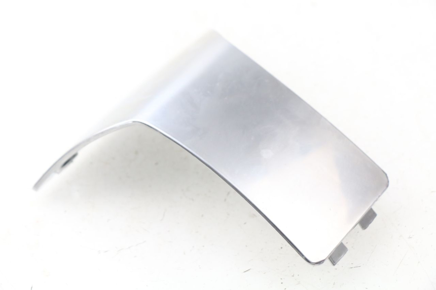 photo de OSŁONA KIEROWNICY APRILIA ATLANTIC 125 (2003 - 2009) - Zbliżenie techniczne