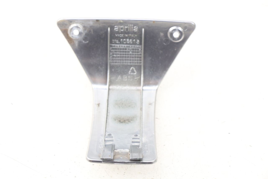 photo de OSŁONA KIEROWNICY APRILIA ATLANTIC 125 (2003 - 2009) - Zoom stanu zużycia