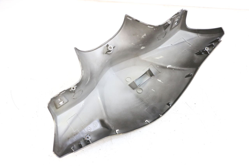 photo de OSŁONA KIEROWNICY PRZEDNIA KYMCO AGILITY PREMIUM 50 (2007 - 2010) - Punkty mocowania