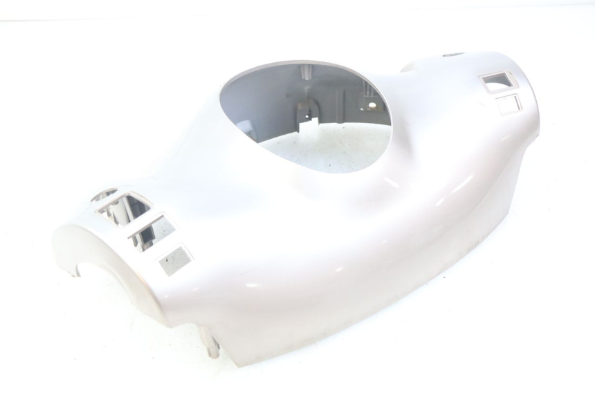 photo de OSŁONA KIEROWNICY PRZEDNIA ECCITY ARTELEC 670 1 (2013 - 2017) - Stan powierzchni