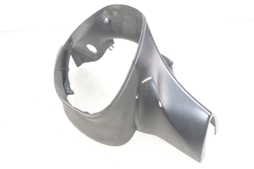 photo de OSŁONA KIEROWNICY PRZEDNIA PIAGGIO BEVERLY 125 (2010 - 2015) - Widok ogólny