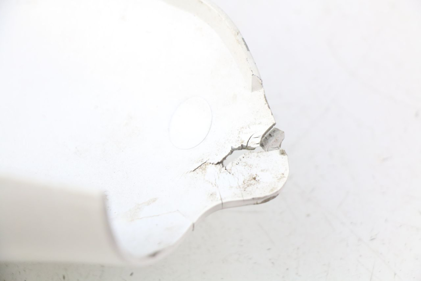 photo de OSŁONA KIEROWNICY PRZEDNIA PGO BIG MAX 50 (2001 - 2009) - Zbliżenie techniczne