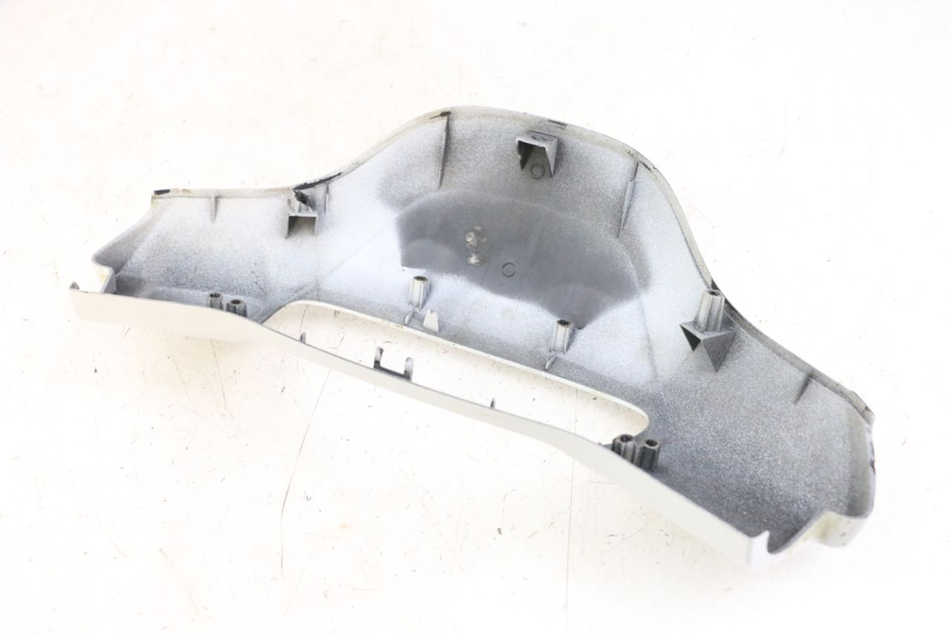 photo de OSŁONA KIEROWNICY PRZEDNIA MBK BOOSTER SPIRIT 50 (2004 - 2017) - Inny kąt widzenia