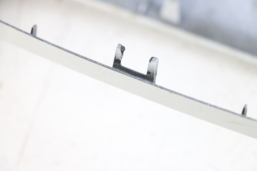 photo de OSŁONA KIEROWNICY PRZEDNIA MBK BOOSTER SPIRIT 50 (2004 - 2017) - Widok ogólny