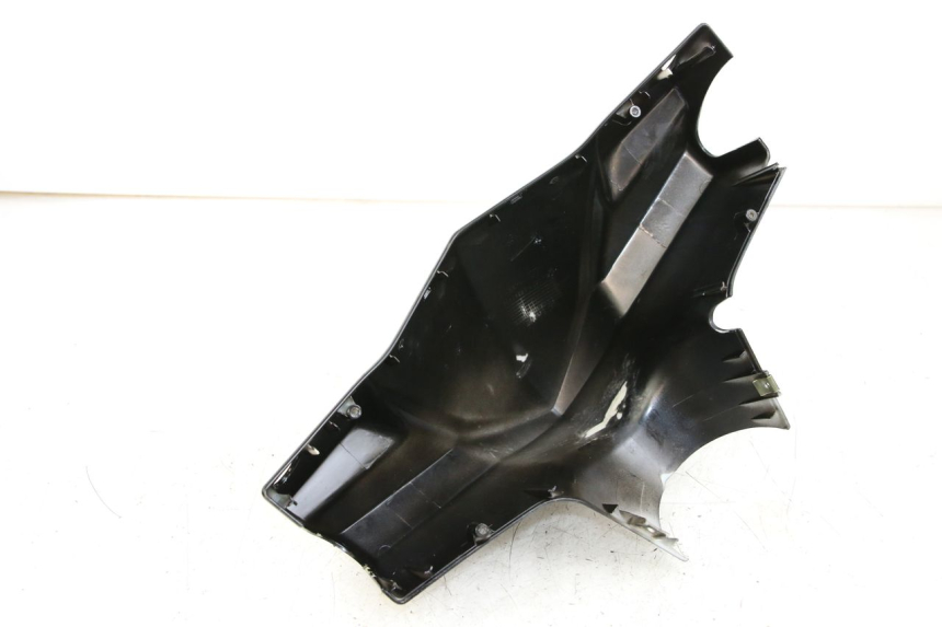 photo de OSŁONA KIEROWNICY PRZEDNIA TNT MOTOR BOSTON 4T 50 (2018 - 2025) - Zoom stanu zużycia