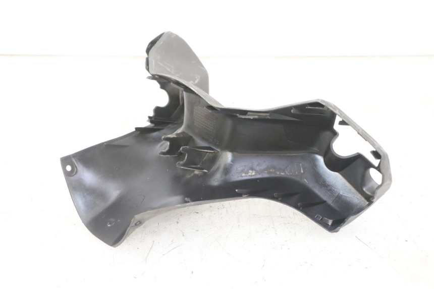 photo de OSŁONA KIEROWNICY PRZEDNIA SUZUKI BURGMAN 125 (2007 - 2014) - Zoom stanu zużycia