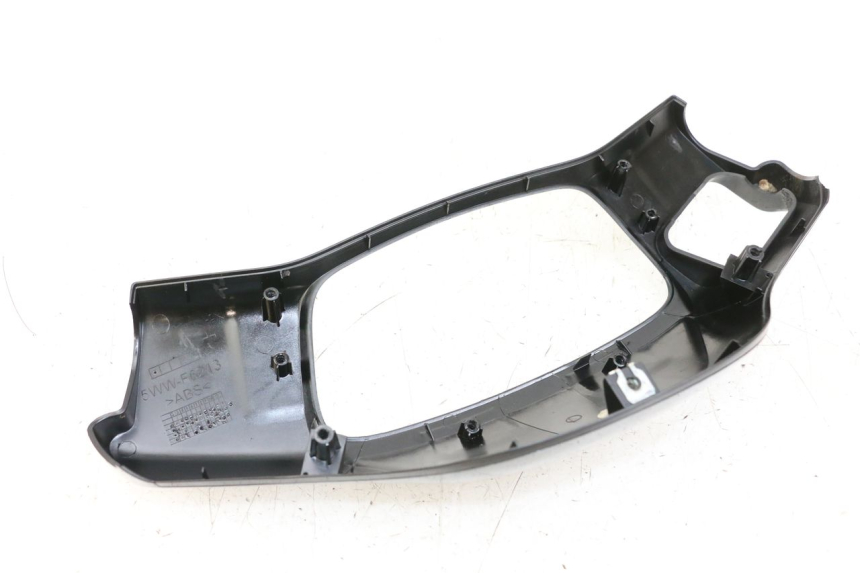 photo de OSŁONA KIEROWNICY PRZEDNIA YAMAHA BW'S 50 (2004 - 2017) - Stan powierzchni