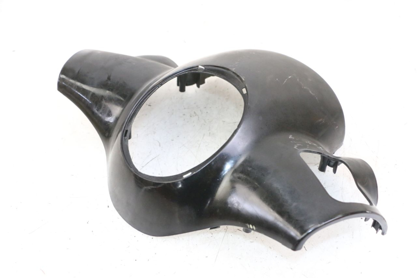 photo de OSŁONA KIEROWNICY PRZEDNIA DAELIM BESBI 125 (2007 - 2008) - Szczegół części