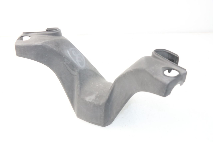 photo de OSŁONA KIEROWNICY PRZEDNIA KYMCO DINK STREET 125 (2009 - 2014) - Zoom stanu zużycia