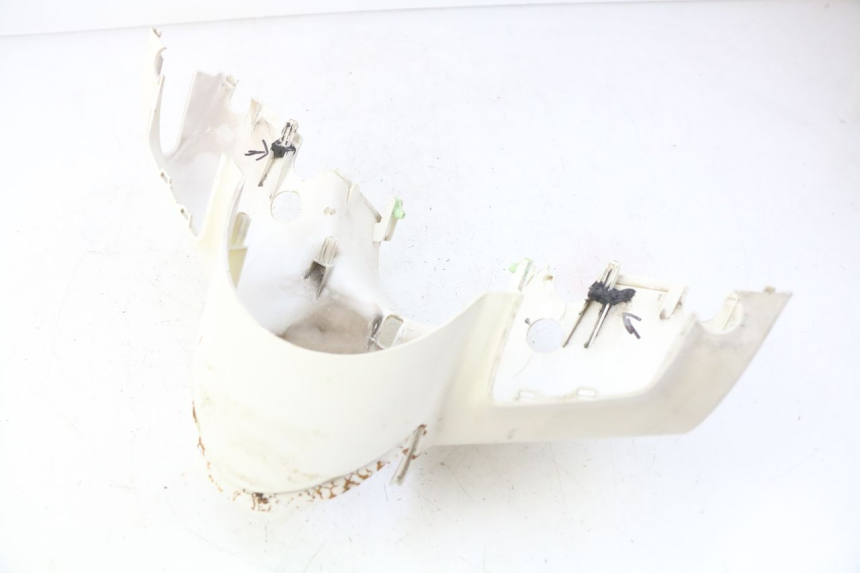 photo de OSŁONA KIEROWNICY PRZEDNIA PEUGEOT DJANGO 2T 50 (2014 - 2019) - Szczegóły charakterystyczne