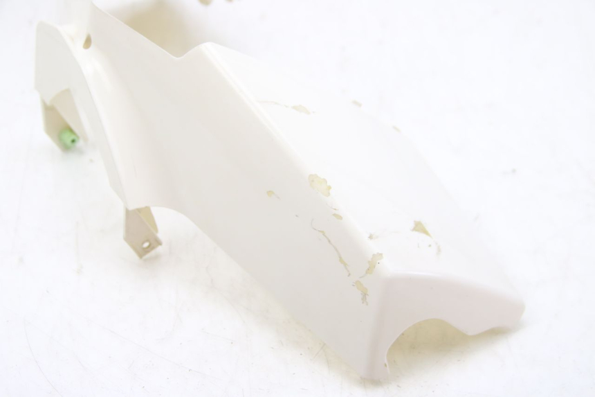 photo de OSŁONA KIEROWNICY PRZEDNIA PEUGEOT E-VIVACITY 1 (2012 - 2018) - Zoom stanu zużycia