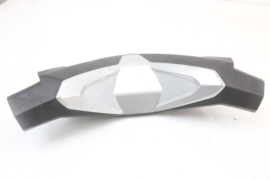 photo de OSŁONA KIEROWNICY PRZEDNIA LONGJIA EASY MAX 125 (2020 - 2024) - Zoom stanu zużycia