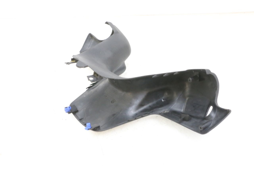 photo de OSŁONA KIEROWNICY PRZEDNIA PEUGEOT ELYSEO 125 (1999 - 2004) - Punkty mocowania