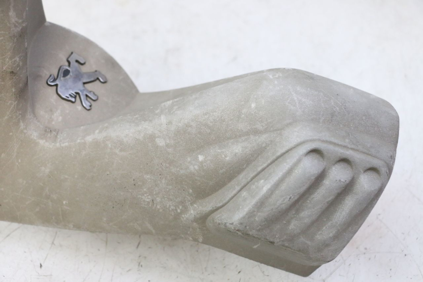 photo de OSŁONA KIEROWNICY PRZEDNIA PEUGEOT ELYSTAR 50 (2002 - 2014) - Zbliżenie techniczne