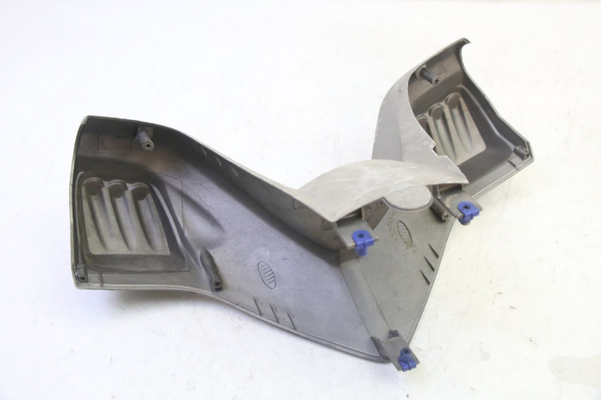 photo de OSŁONA KIEROWNICY PRZEDNIA PEUGEOT ELYSTAR 50 (2002 - 2014) - Zbliżenie techniczne