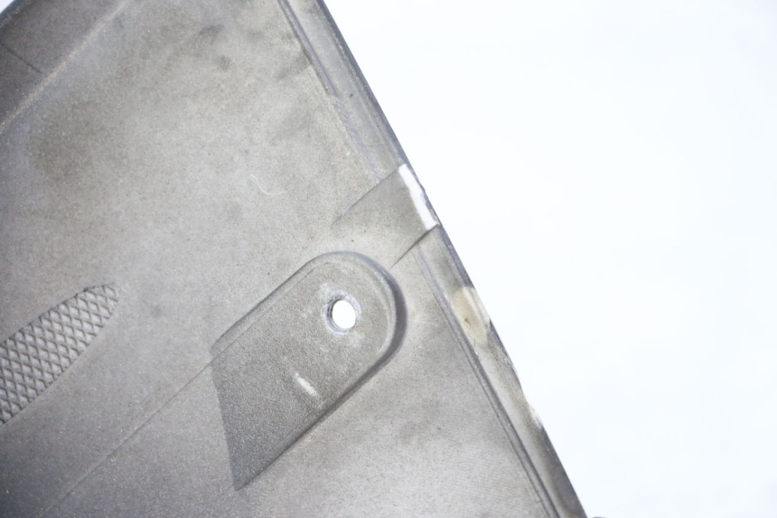 photo de OSŁONA KIEROWNICY PRZEDNIA JM MOTORS EVOLIS 4T 50 (2018 - 2022) - Stan powierzchni