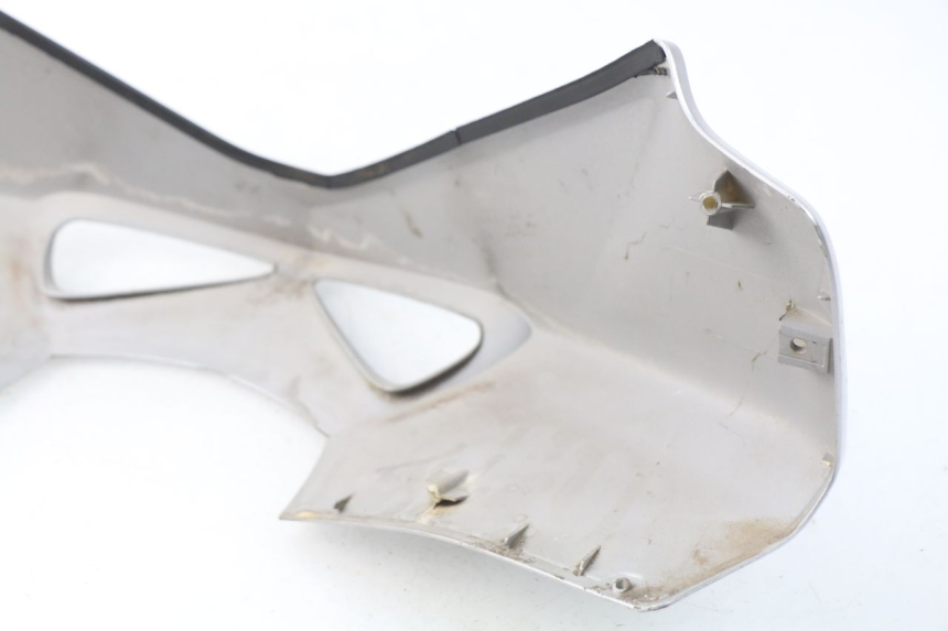 photo de OSŁONA KIEROWNICY PRZEDNIA HONDA FES PANTHEON 125 (2003 - 2007) - Zoom stanu zużycia