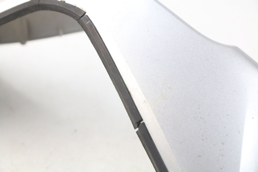 photo de OSŁONA KIEROWNICY PRZEDNIA HONDA FES PANTHEON 125 (2003 - 2007) - Punkty mocowania