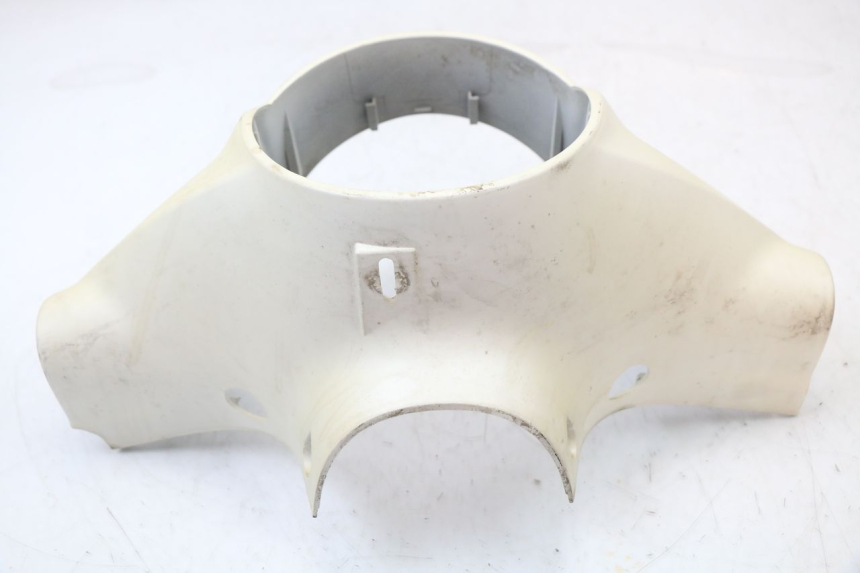 photo de OSŁONA KIEROWNICY PRZEDNIA SYM FIDDLE 2 50 (2008 - 2013) - Zoom stanu zużycia