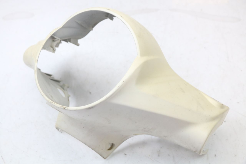 photo de OSŁONA KIEROWNICY PRZEDNIA SYM FIDDLE 2 50 (2008 - 2013) - Zbliżenie techniczne