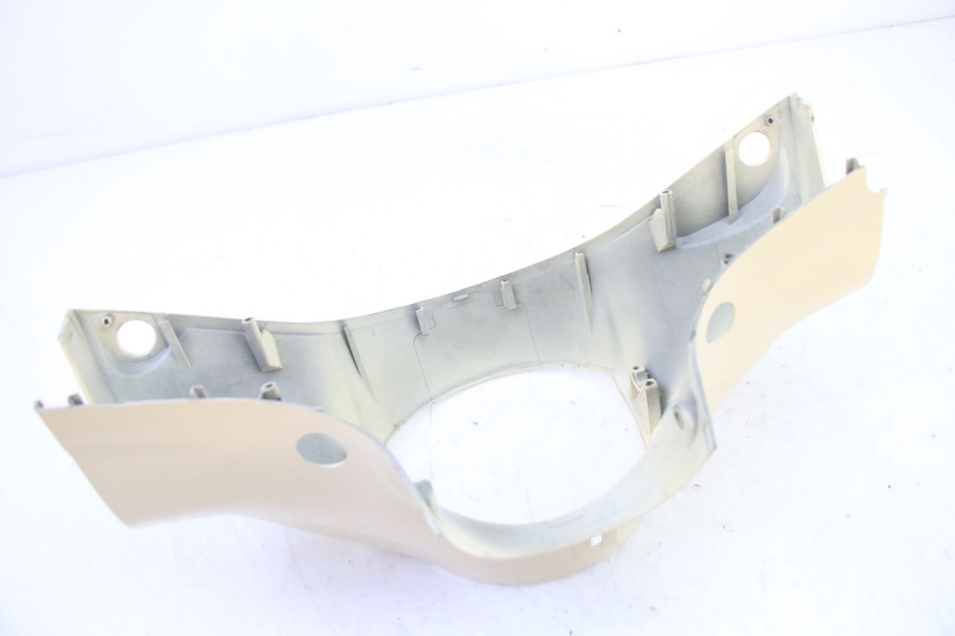 photo de OSŁONA KIEROWNICY PRZEDNIA SYM FIDDLE 2 50 (2008 - 2013) - Zbliżenie techniczne