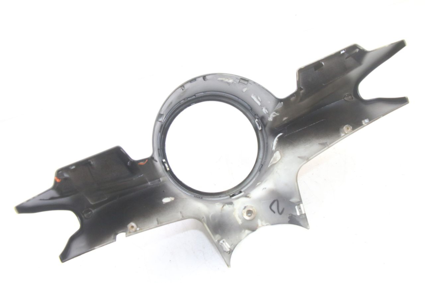 photo de OSŁONA KIEROWNICY PRZEDNIA VENESI FLY RETRO 4T 50 (2020 - 2025) - Punkty mocowania