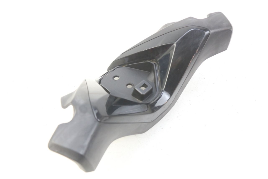 photo de OSŁONA KIEROWNICY PRZEDNIA HONDA FORZA 125 (2015 - 2016) - Punkty mocowania