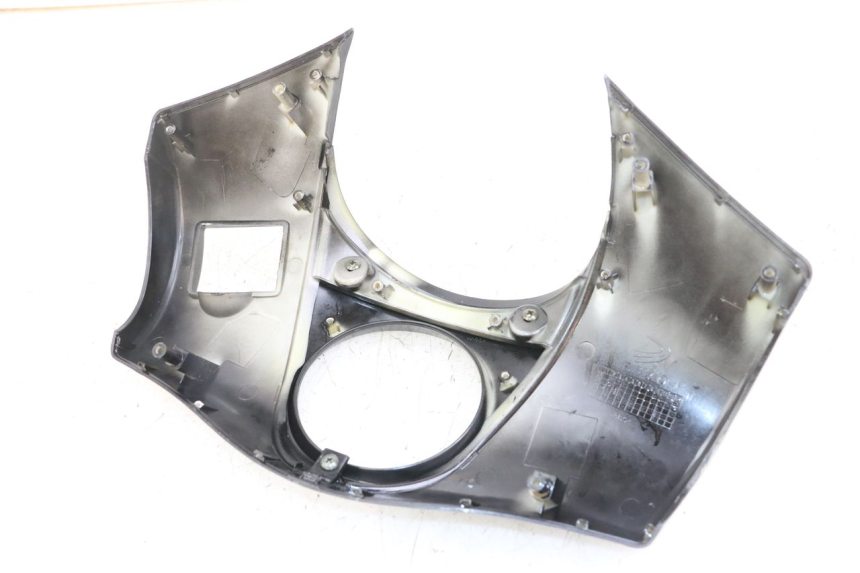 photo de OSŁONA KIEROWNICY PRZEDNIA GOES WIKI 125 (2010 - 2015) - Stan powierzchni