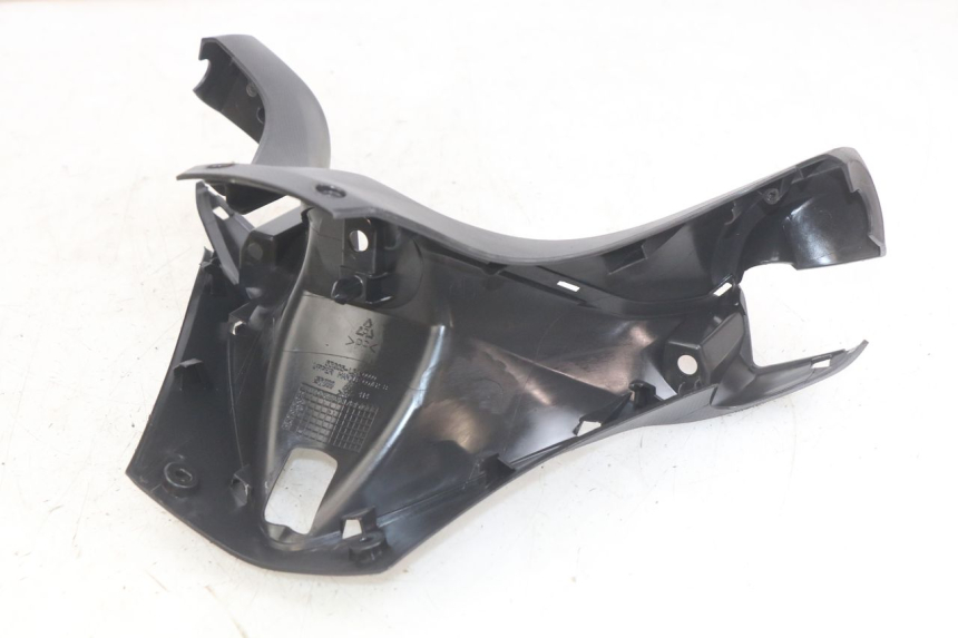 photo de OSŁONA KIEROWNICY PRZEDNIA SYM GTS EFI 125 (2012 - 2016) - Widok ogólny