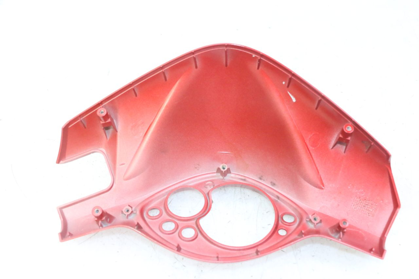 photo de OSŁONA KIEROWNICY PRZEDNIA YAMAHA JOG R 50 (2004 - 2014) - Zoom stanu zużycia