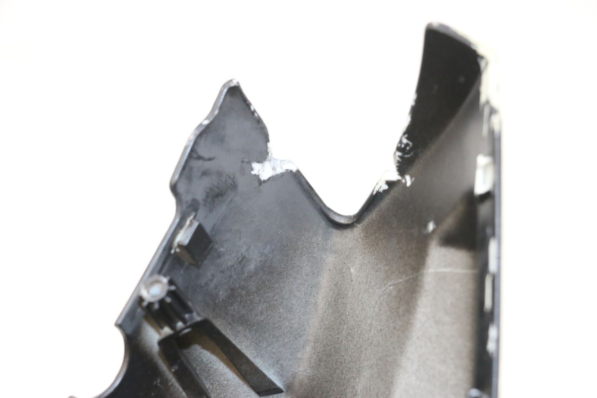 photo de OSŁONA KIEROWNICY PRZEDNIA PEUGEOT KISBEE 2T 50 (2018 - 2022) - Szczegół części