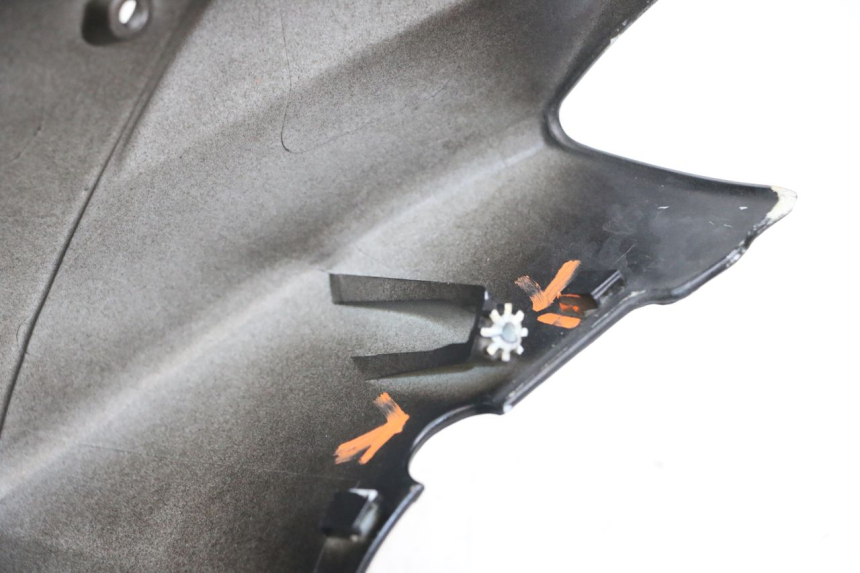 photo de OSŁONA KIEROWNICY PRZEDNIA PEUGEOT KISBEE 2T 50 (2018 - 2022) - Inny kąt widzenia