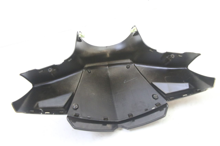 photo de OSŁONA KIEROWNICY PRZEDNIA PEUGEOT KISBEE 2T 50 (2010 - 2017) - Widok ogólny