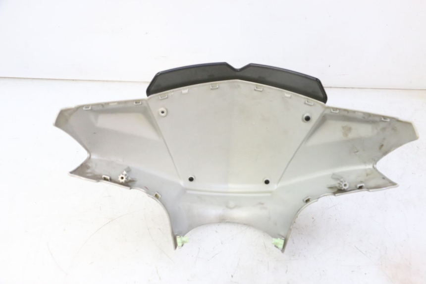 photo de OSŁONA KIEROWNICY PRZEDNIA PEUGEOT KISBEE 2T 50 (2010 - 2017) - Punkty mocowania