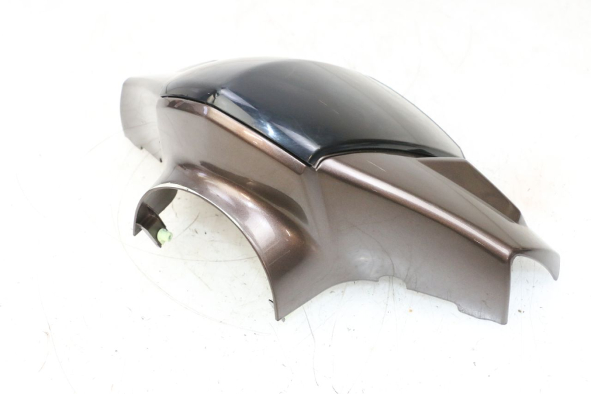 photo de OSŁONA KIEROWNICY PRZEDNIA PEUGEOT KISBEE 2T 50 (2010 - 2017) - Szczegóły charakterystyczne