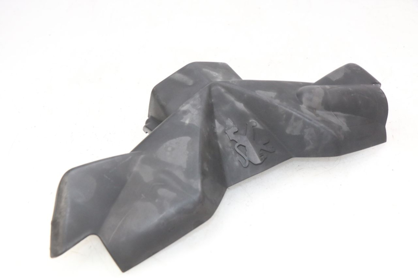 photo de OSŁONA KIEROWNICY PRZEDNIA PEUGEOT LUDIX 50 (2008 - 2017) - Inny kąt widzenia