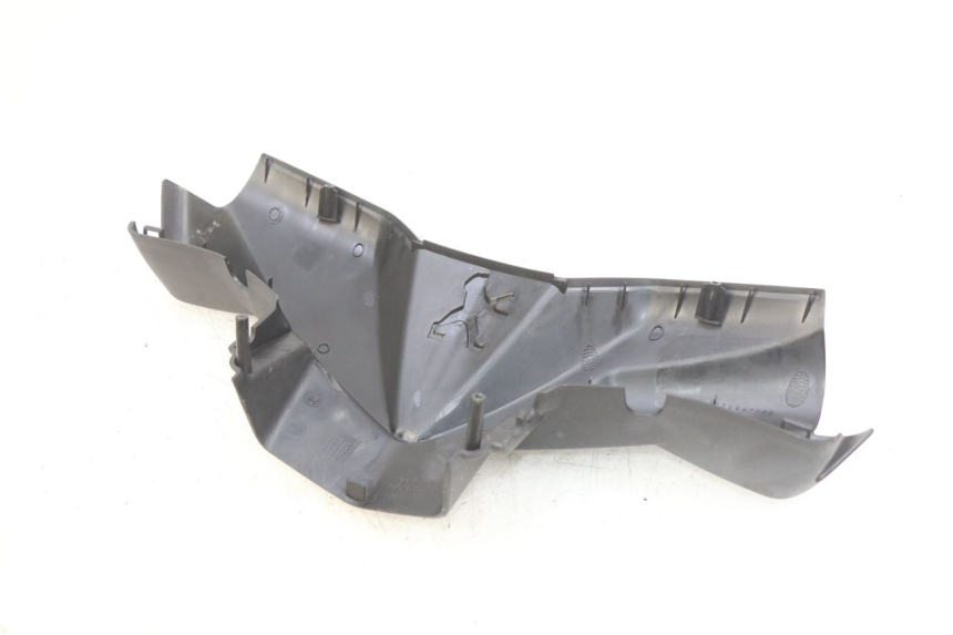 photo de OSŁONA KIEROWNICY PRZEDNIA PEUGEOT LUDIX 50 (2005 - 2007) - Zbliżenie techniczne