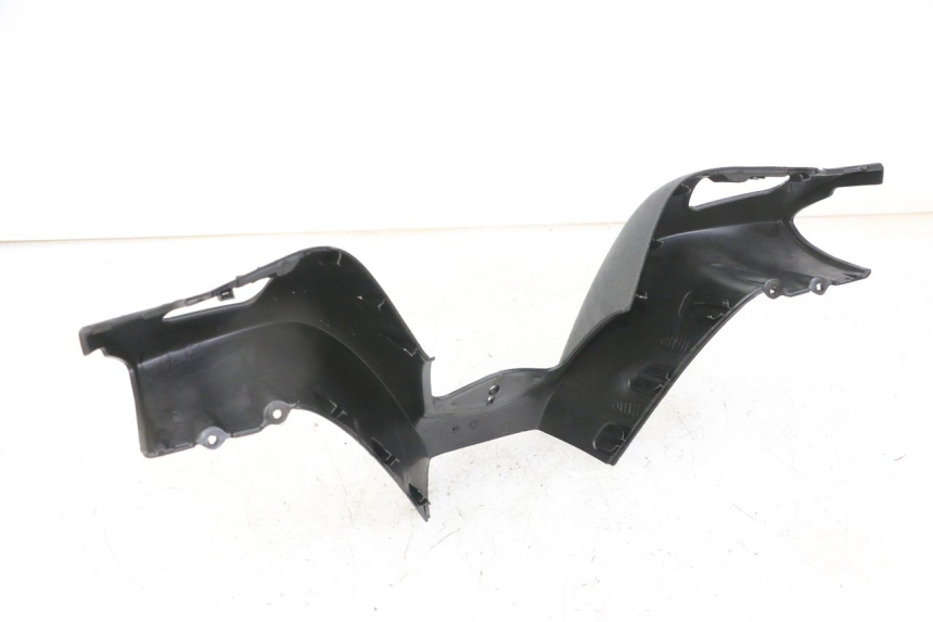 photo de OSŁONA KIEROWNICY PRZEDNIA PIAGGIO MP3 LT 300 (2010 - 2016) - Widok ogólny